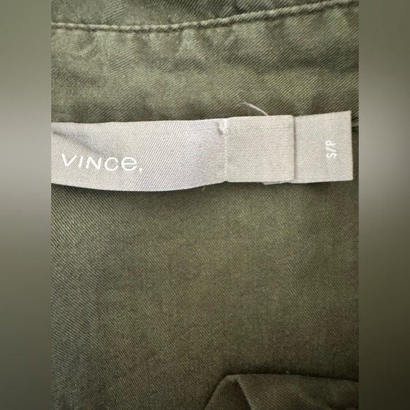 Women’s Vince The Utility Cotton and Silk Spring Spread Collar Relaxed Button Up - Picture 6 of 7